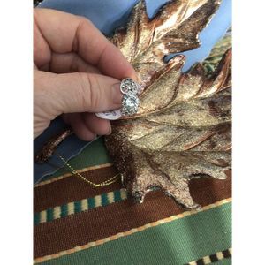 NWT Clear Rhinestone Fashion Ring Size 6.25 Silver Filagree